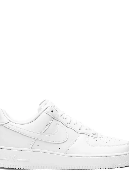 White Nike Air Force 1