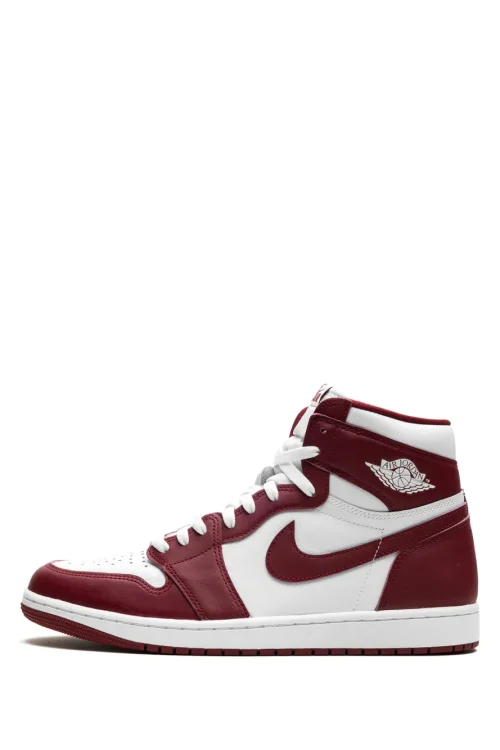 Air Jordan 1 Retro High OG “Team Red” sneakers